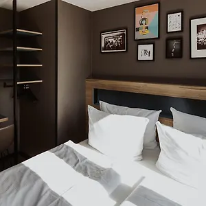 3* Hotel Schulz At The East Side Gallery